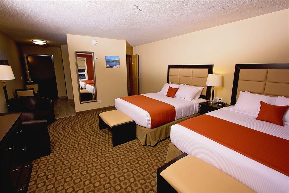 Service Plus Inns&Suites Drayton Valley Extérieur photo